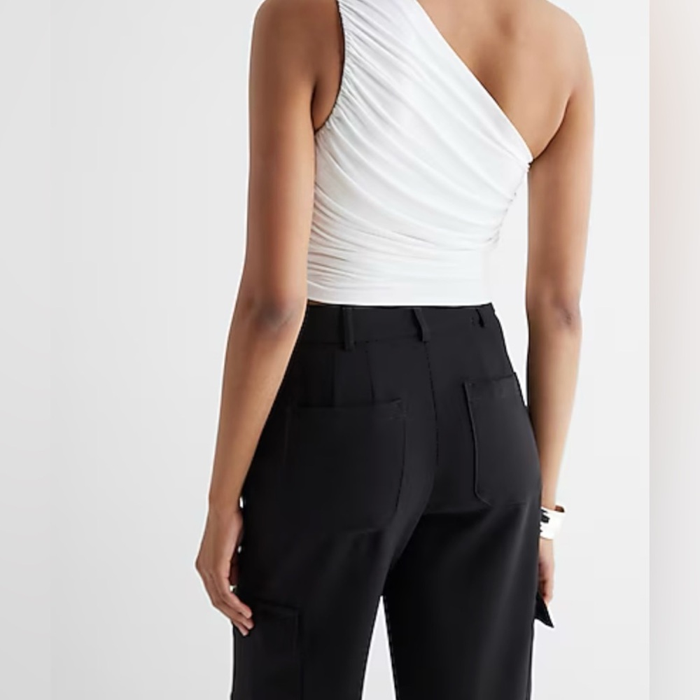 NWT Express Women matte jersey ruched Skirt & Ruched One Shoulder Top Sz M - Picture 3 of 8